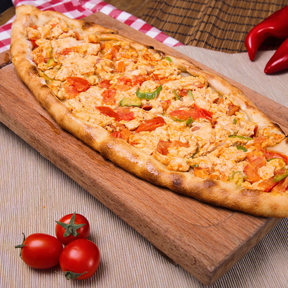Tavuklu Pide